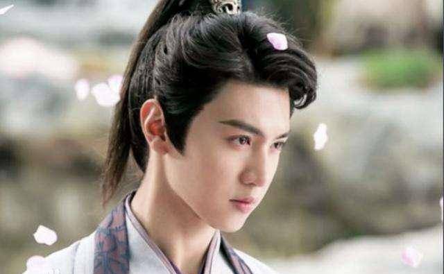 《绝代双骄》小鱼儿，唯一对不起的女子，就是慕容九吧！