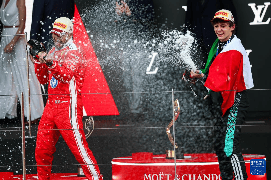 F1摩纳哥大奖赛:安东内利夺冠