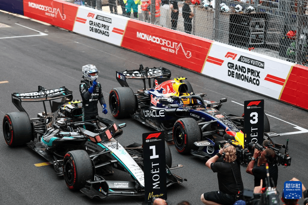 F1摩纳哥大奖赛:安东内利夺冠